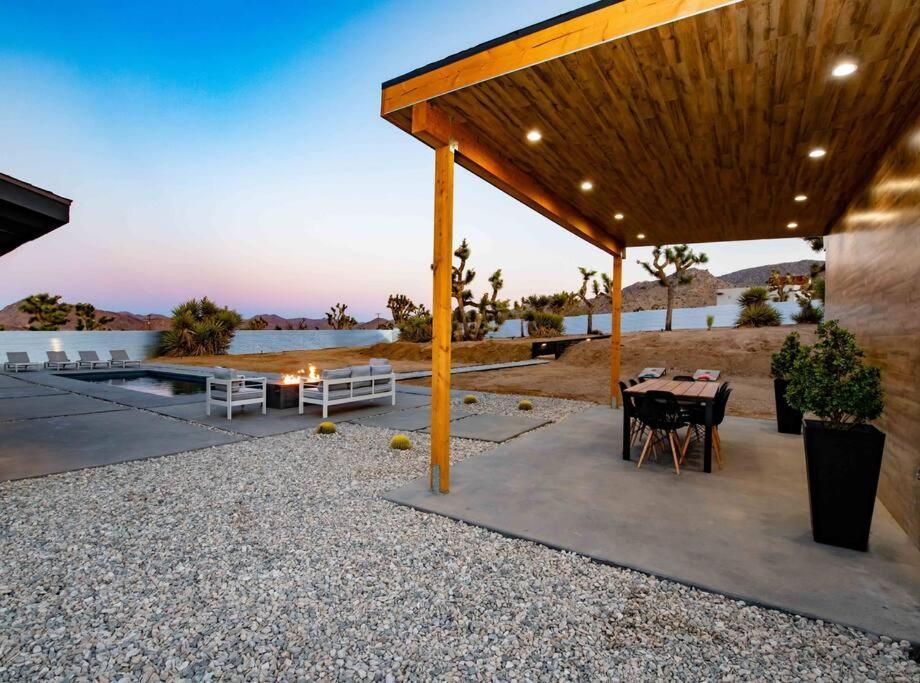 Luxury Retreat Villa Joshua Tree Bagian luar foto