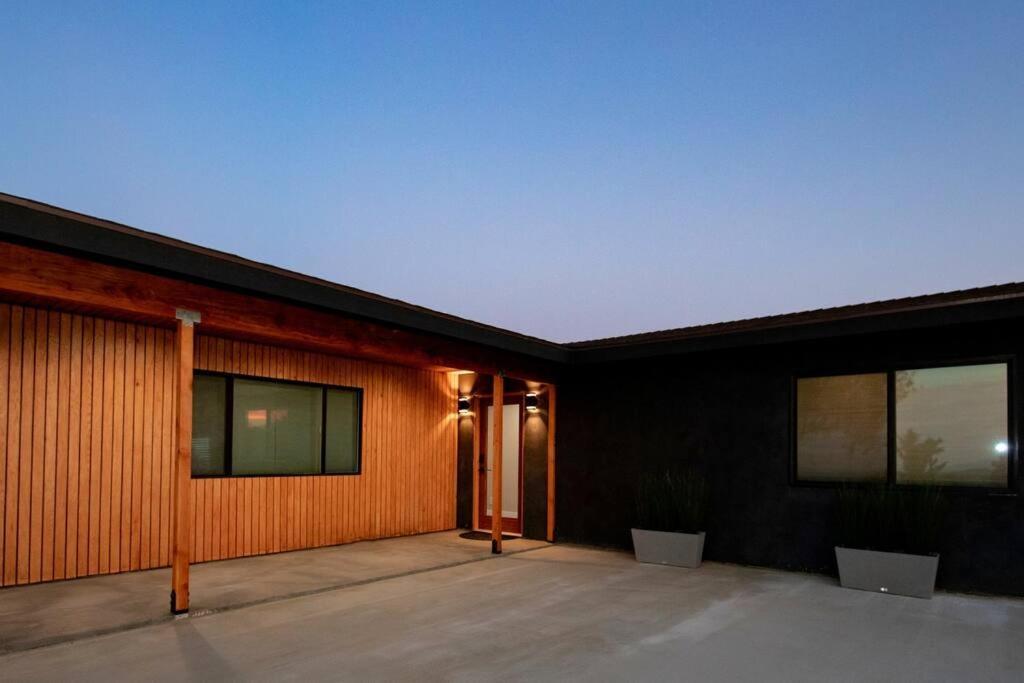 Luxury Retreat Villa Joshua Tree Bagian luar foto